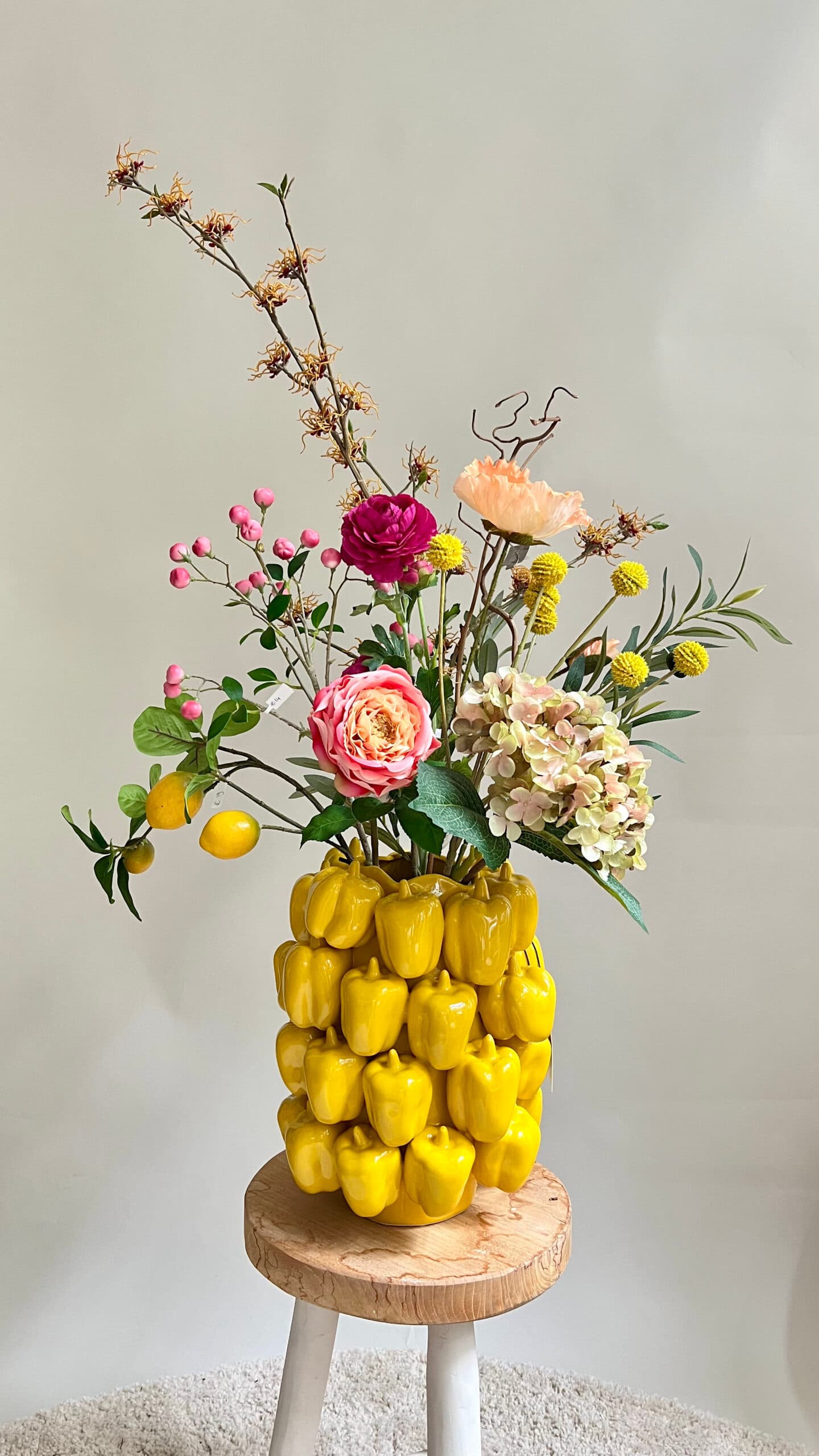 Decoratie met gele paprika