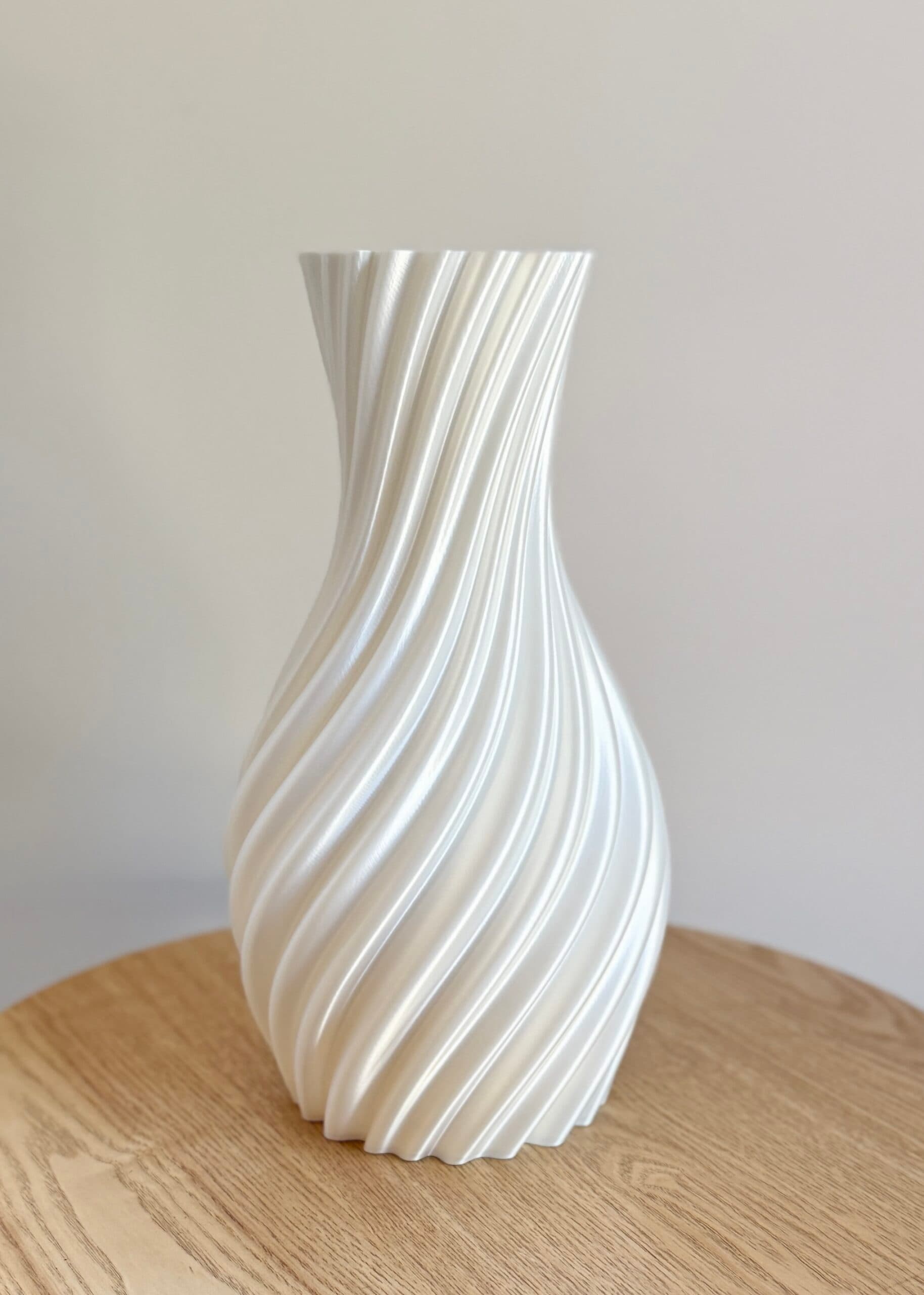 3D geprinte vaas glossy white 33cm