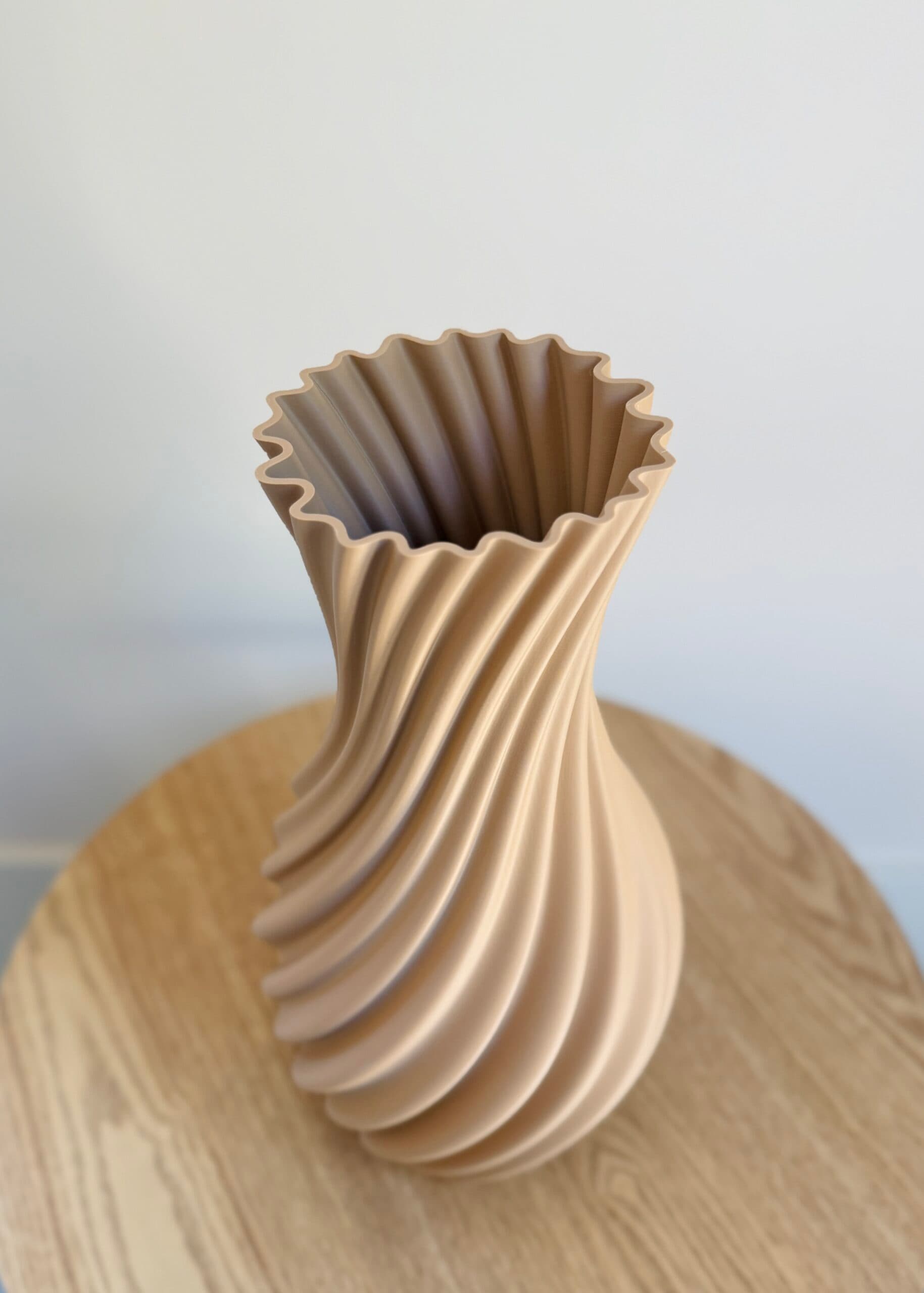 3D geprinte vaas peanut (houtkleur) 33cm 3